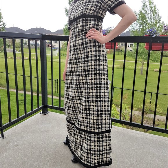 Jean Allen Vintage 1970s Boho Maxi Dress. - Picture 2 of 8